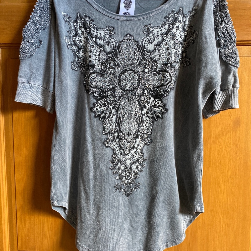 Vocal Women’s Bedazzled T Shirt